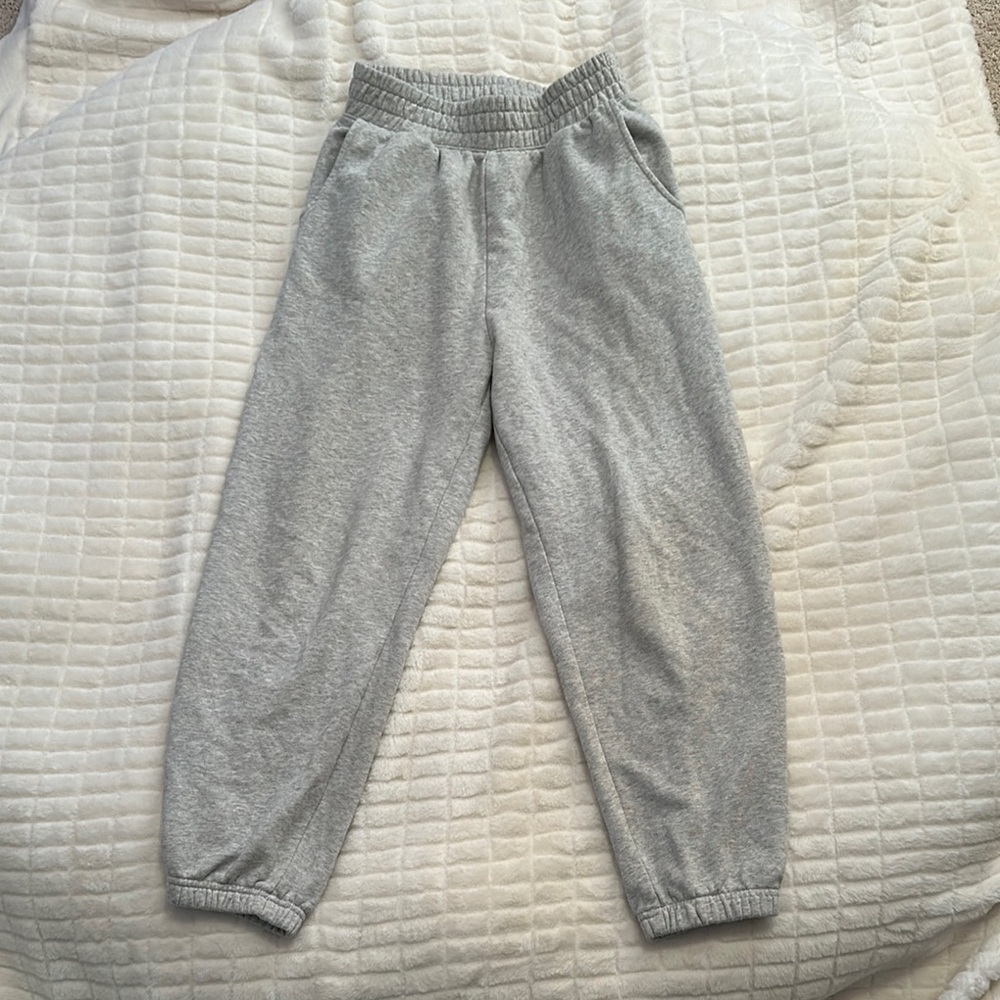 Women’s Gray Sweatpants